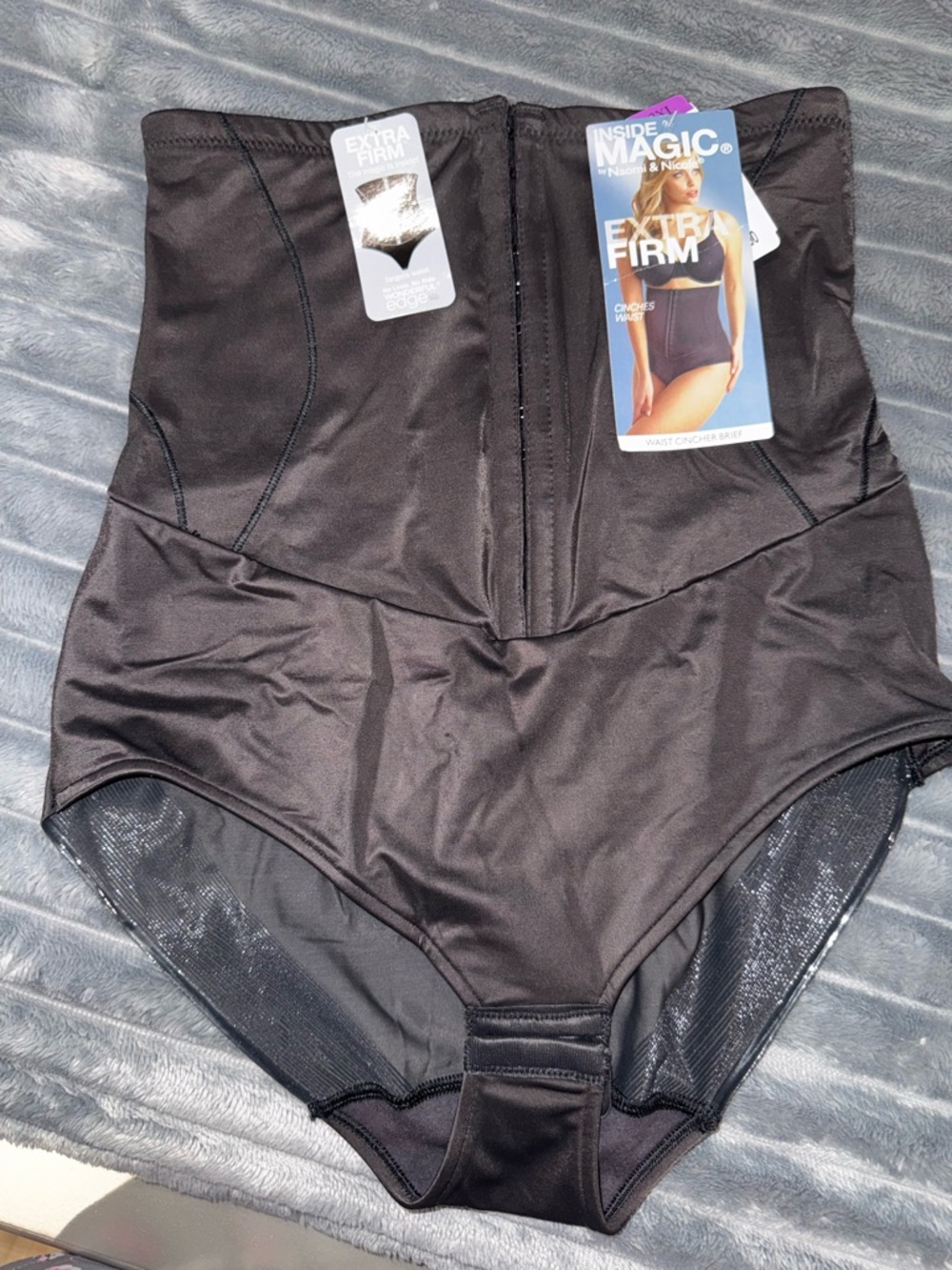 High-Waist Shaping Brief - Black